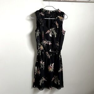 Like new! WHBM Size 0 Black Floral Sleeveless Chiffon Sundress